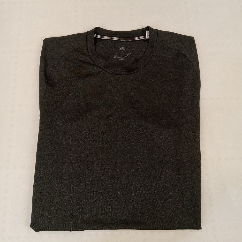 adidas Men's Black Short Sleeve T-Shirt Size Small